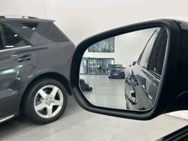MERCEDES GLE 350DE HYBRID – Image 14