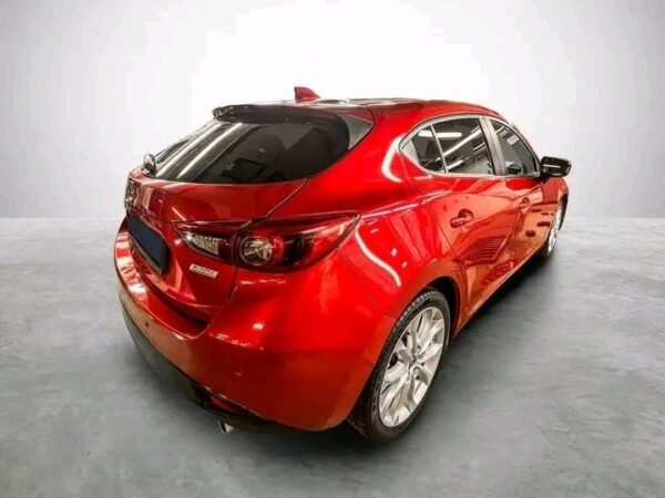 Mazda 3 - Image 11