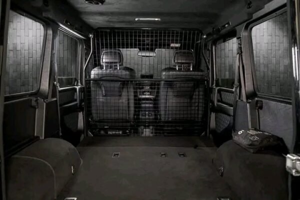 Mercedes-Benz G63 – Image 20