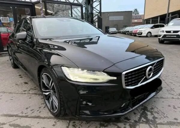 Volvo S60 – Image 10