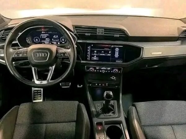 AUDI Q3 - Image 6