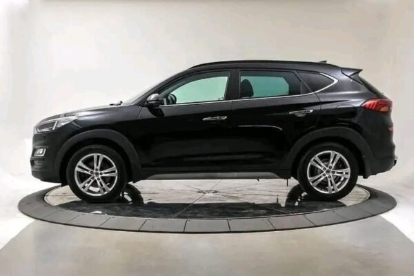 Hyundai Tucson - Image 12