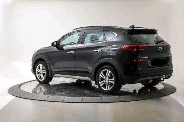 Hyundai Tucson - Image 17