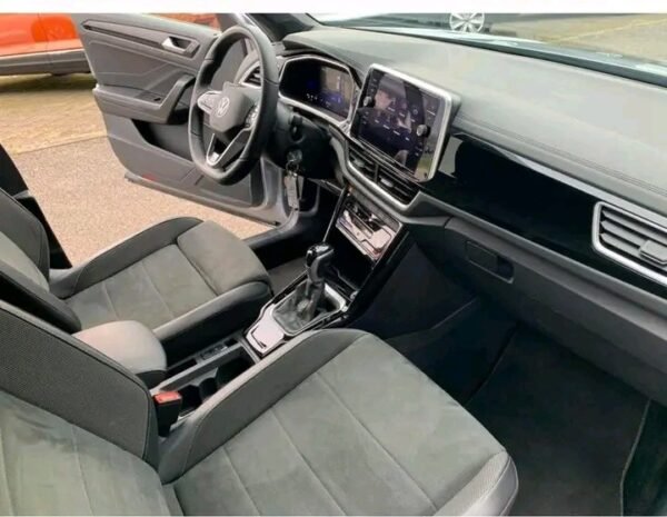 Volkswagen T-Roc – Image 10