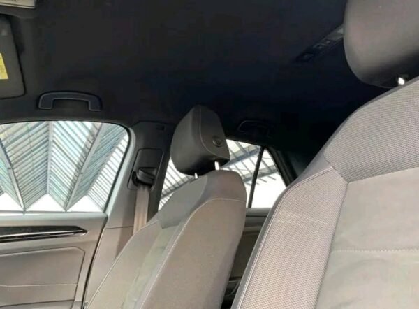 Volkswagen T-Roc – Image 4