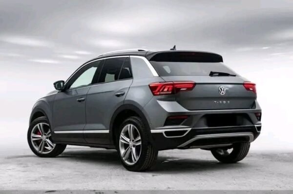 Volkswagen T-Roc – Image 15