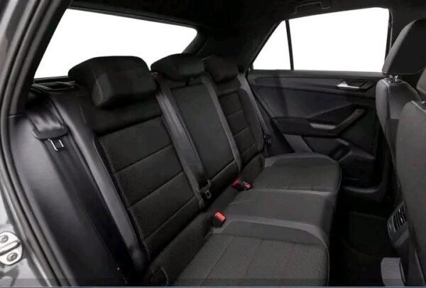 Volkswagen T-Roc – Image 8