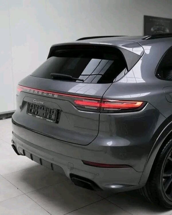 Porsche Cayenne – Image 11