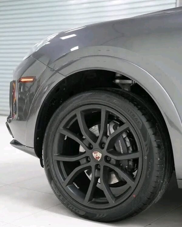 Porsche Cayenne – Image 5