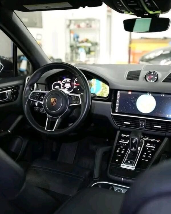 Porsche Cayenne – Image 10
