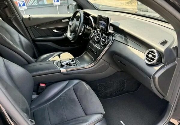 Mercedes-Benz GLC Coupe – Image 20