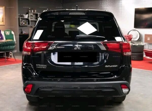 Mitsubishi Outlander – Image 15