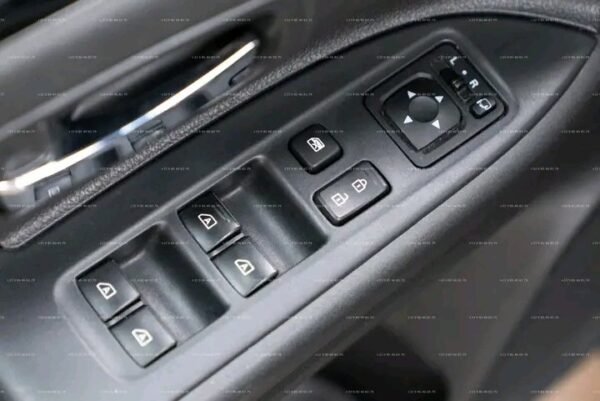Mitsubishi Outlander – Image 4