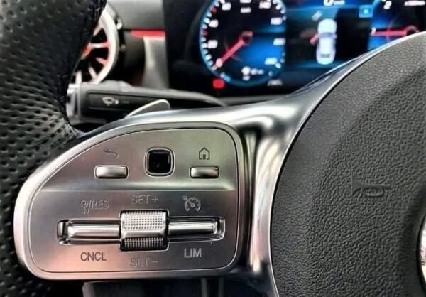 Mercedes-Benz CLA – Image 4
