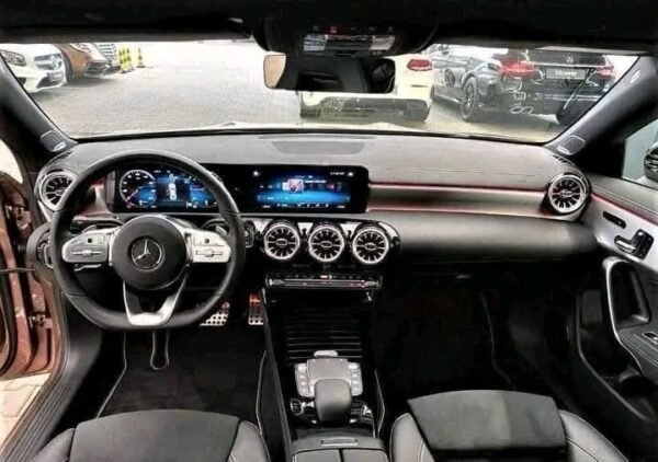 Mercedes-Benz CLA – Image 15