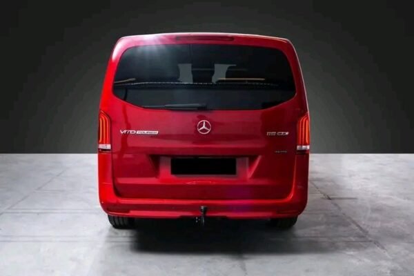 Mercedes-Benz Vito Tourer 8Seter - Image 9