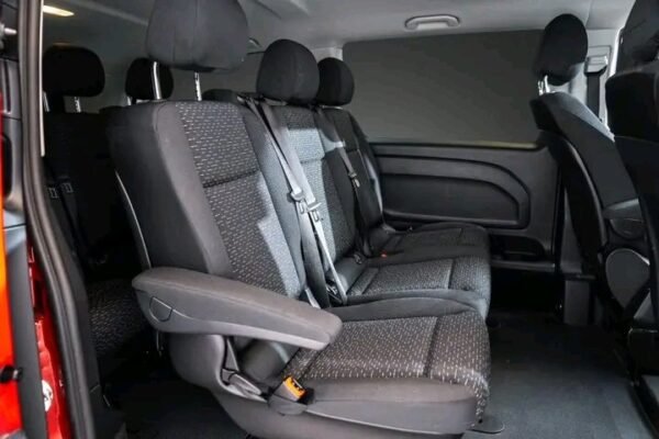 Mercedes-Benz Vito Tourer 8Seter - Image 12