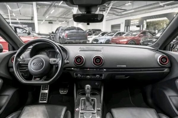 Audi S3 Sportback - Image 3