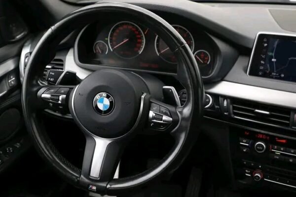 BMW X5 xDrive40e – Image 18
