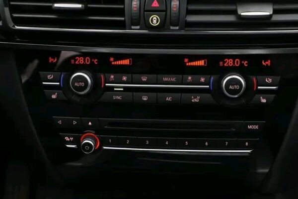 BMW X5 xDrive40e – Image 22