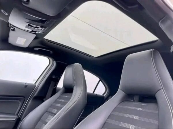 Mercedes-Benz – Image 8