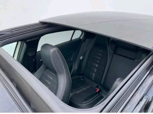 Mercedes-Benz – Image 10