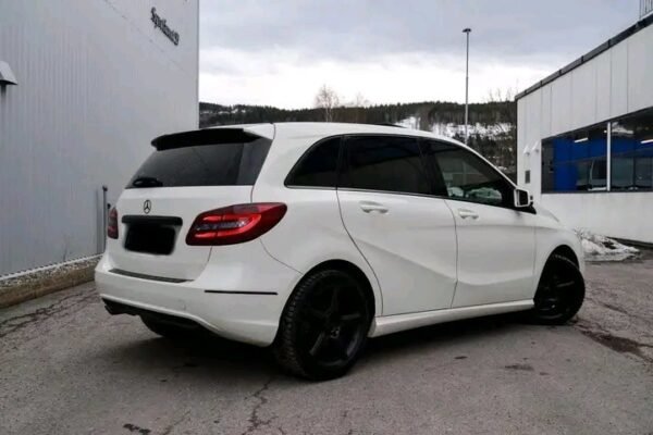 Mercedes-Benz B-Class – Image 21
