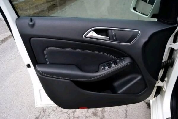 Mercedes-Benz B-Class – Image 10