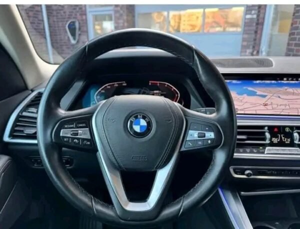 BMW X5 – Image 8