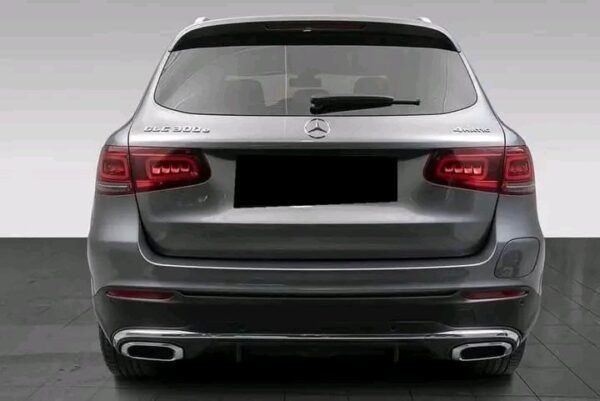 Mercedes-Benz GLC – Image 18