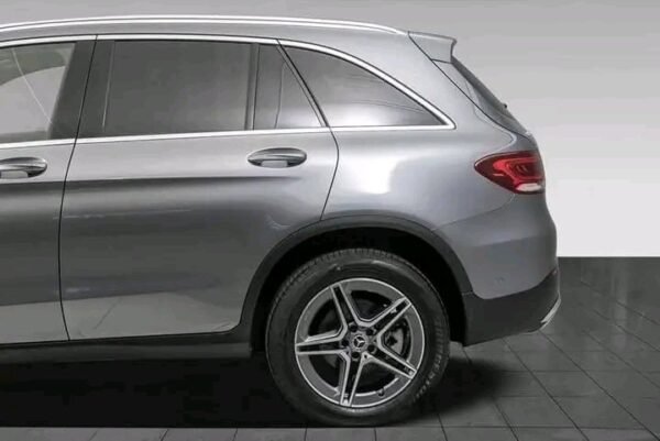 Mercedes-Benz GLC – Image 10