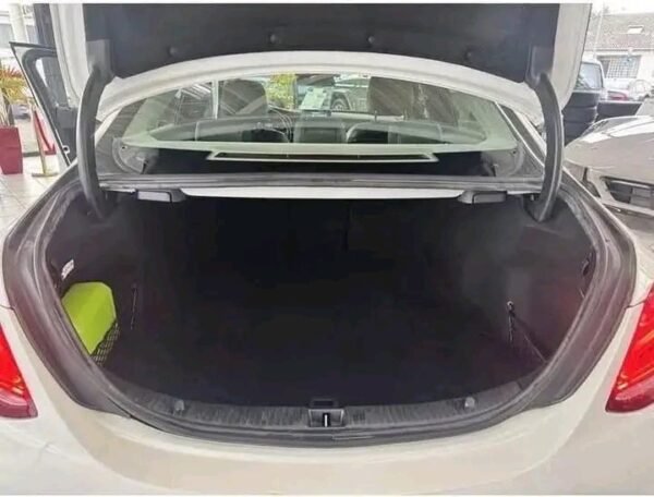 Mercedes-Benz – Image 2