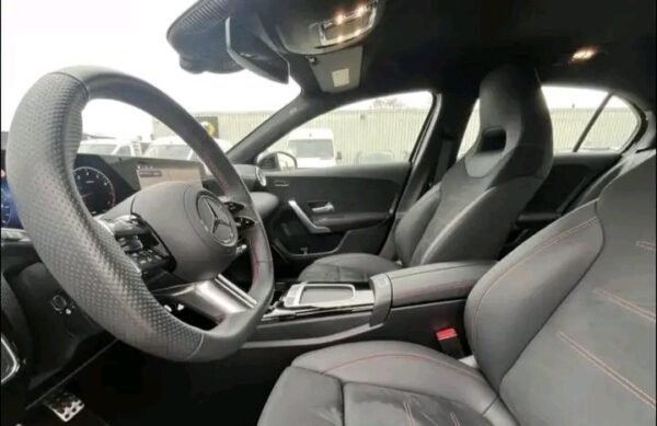 Mercedes-Benz – Image 2