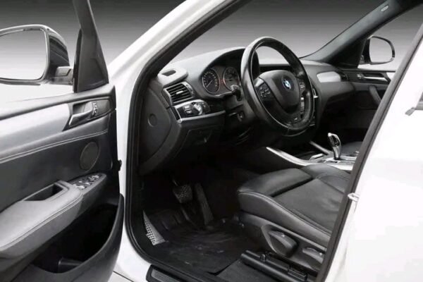 BMW X4 – Image 11