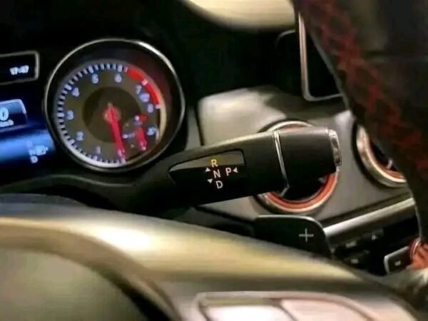 Mercedes-Benz CLA – Image 21