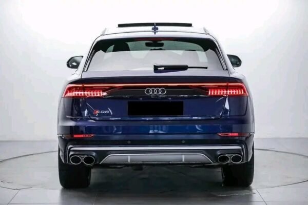 Audi SQ8 – Image 20