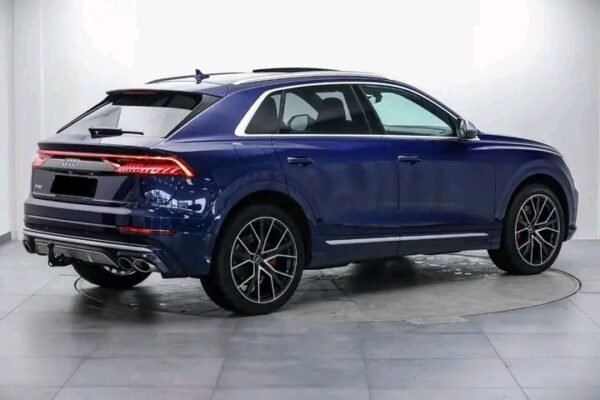 Audi SQ8 – Image 26