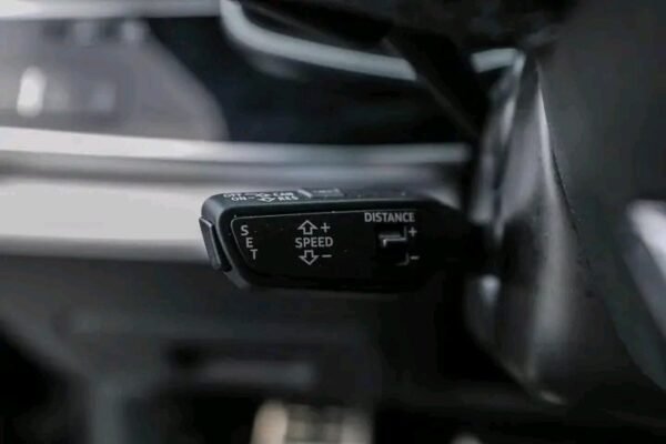 Audi SQ8 – Image 9