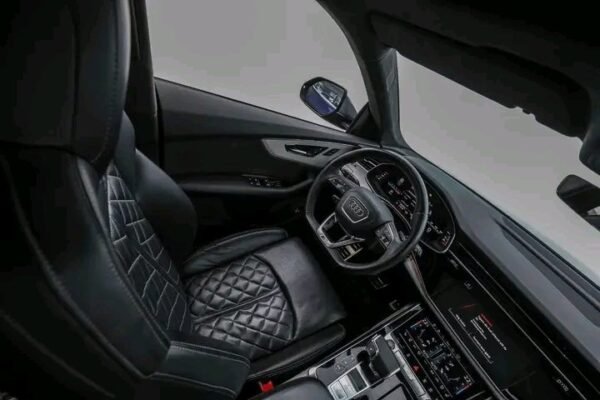 Audi SQ8 – Image 4