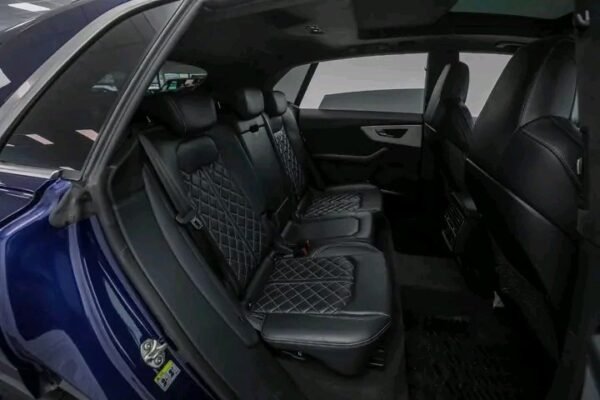 Audi SQ8 – Image 27