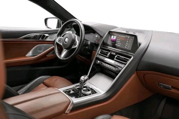 BMW 8-series – Image 5