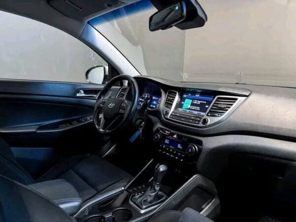 Hyundai Tucson – Image 29