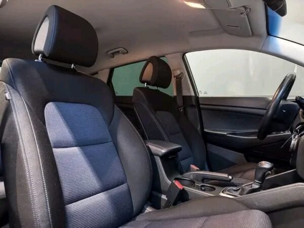 Hyundai Tucson – Image 2