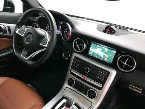MERCEDES-BENZ SLC – Image 26