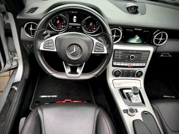 Mercedes-Benz SLC200 – Image 12