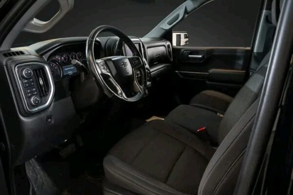 Chevrolet Silverado Duramax – Image 16