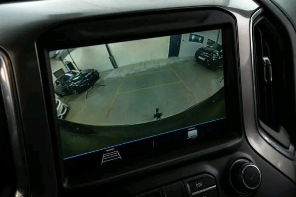 Chevrolet Silverado Duramax – Image 18