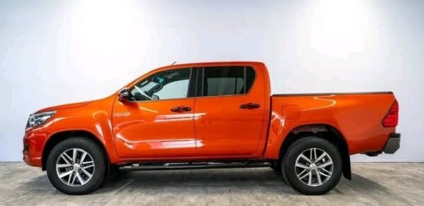 Toyota Hilux – Image 2