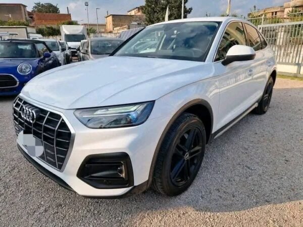 Audi Q5 – Image 11