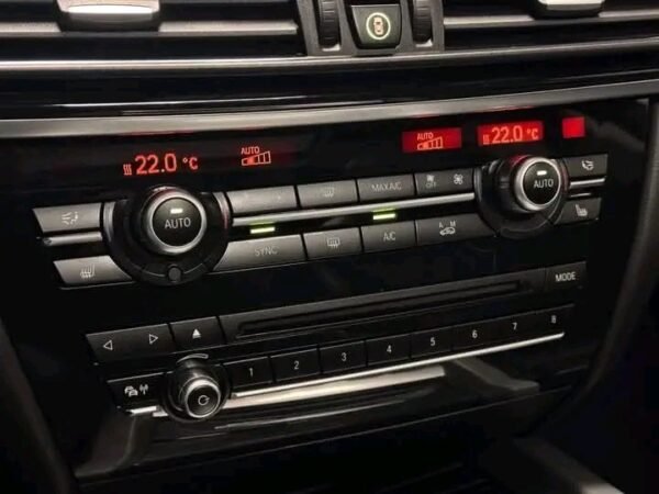 BMW X5 – Image 10